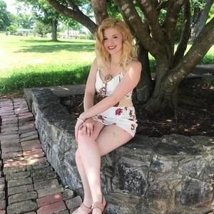 Meet your Posher, Kortney